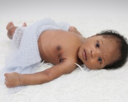 Photographe Nouveau-né Grossesse Femme Enceinte Bébé Famille Photographe nouveau-né Yvelines 78 portrait