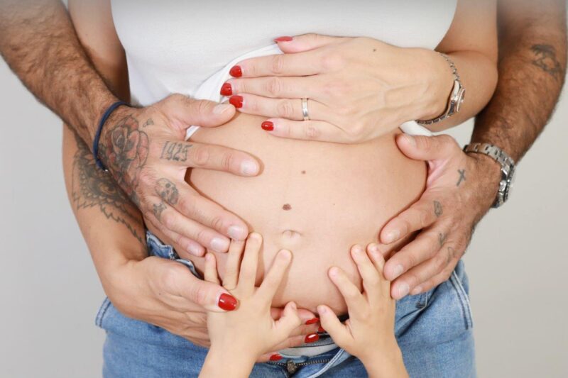 Shooting photo Yvelines cadeau naissance grossesse bébé famille
